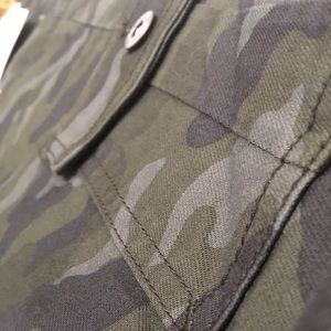 Arizona Jean Company Jeans - Camo Skinny Jeans Arizona Jean Company Jeans - Camo Skinny Jeans